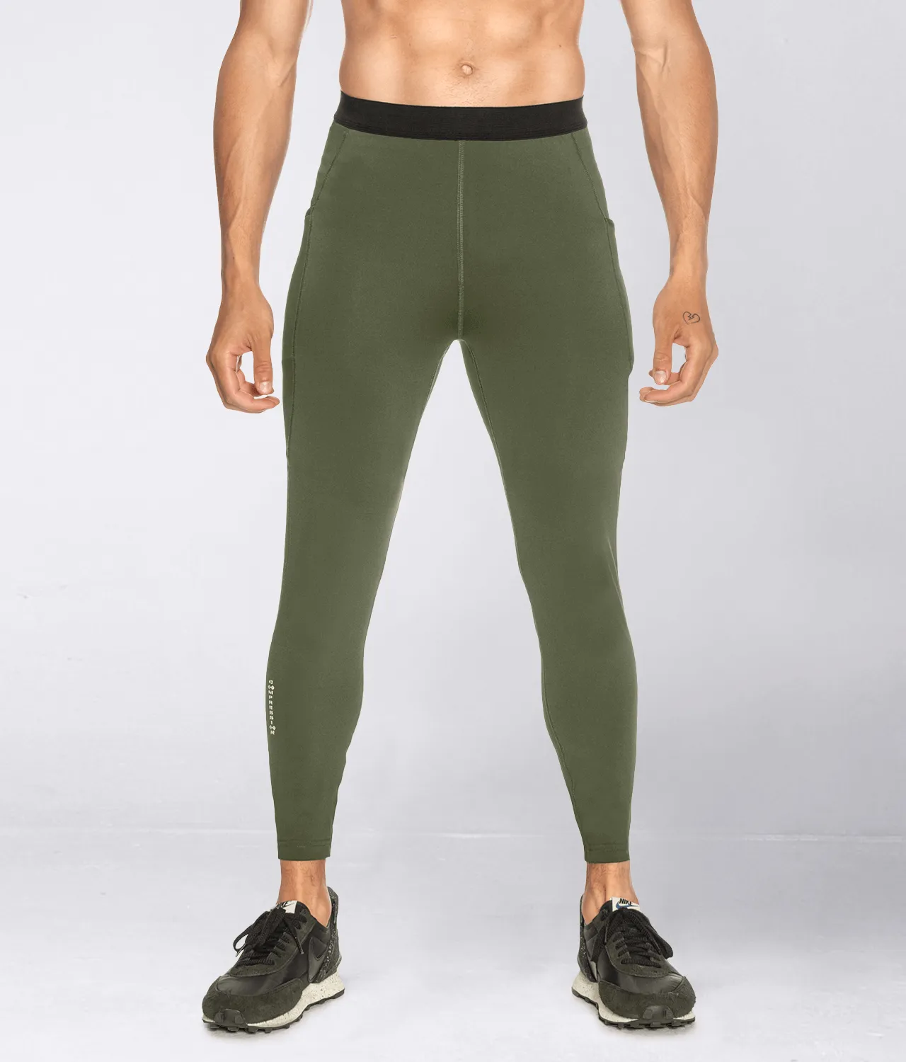 9500 . Compression Regular-Fit Pants - Military Green