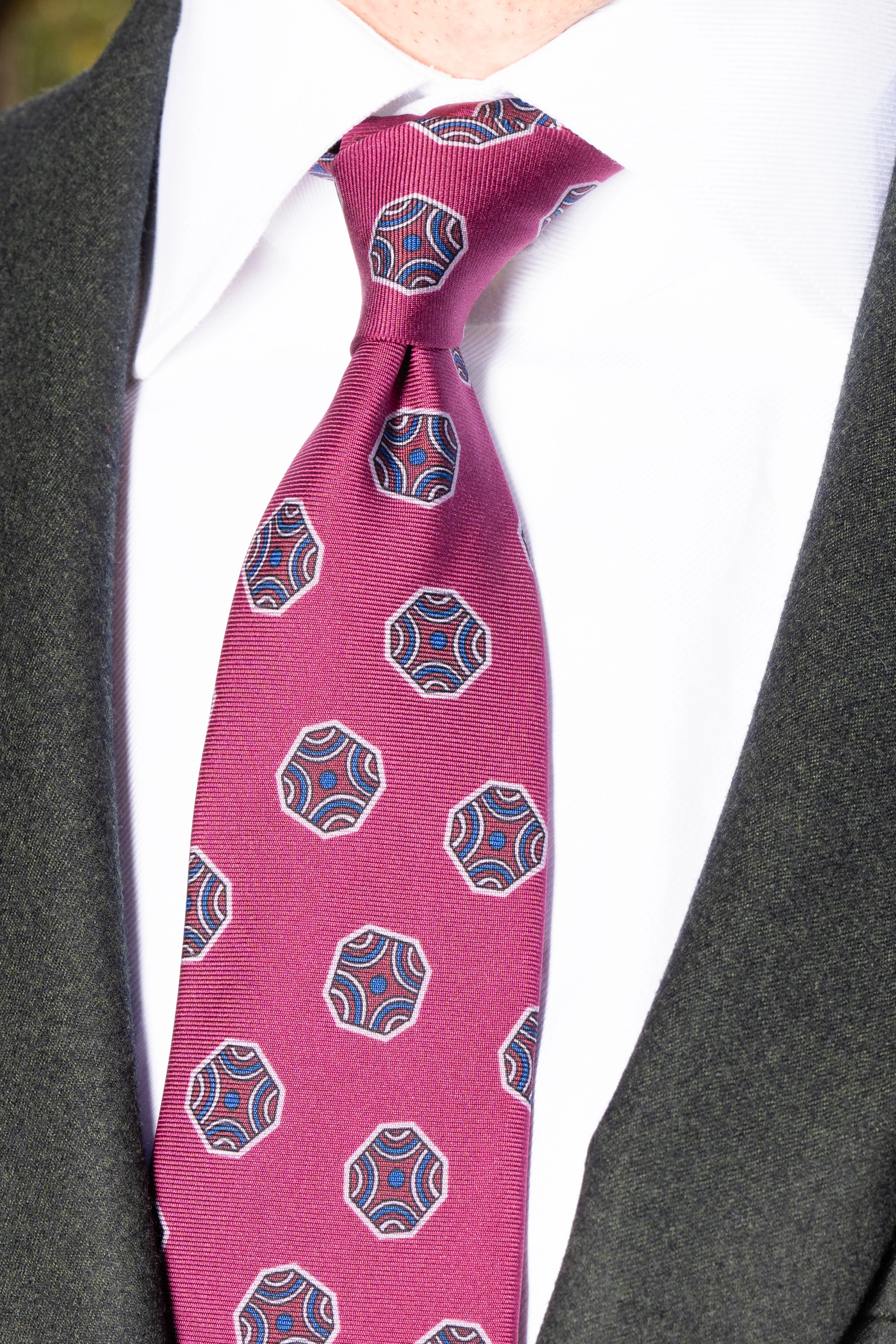 Dark Mauve Fancy Tile Printed Silk Tie