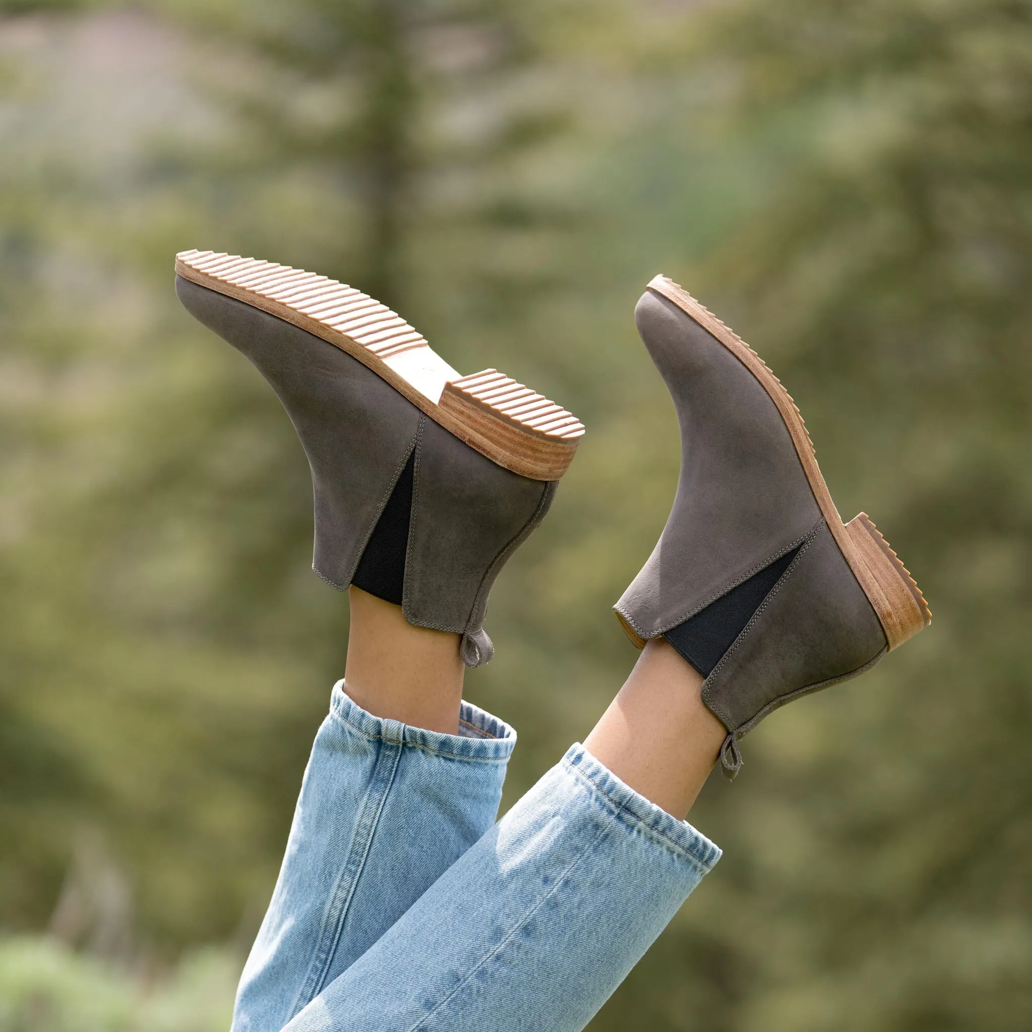 Eva Everyday Chelsea Boot Grey