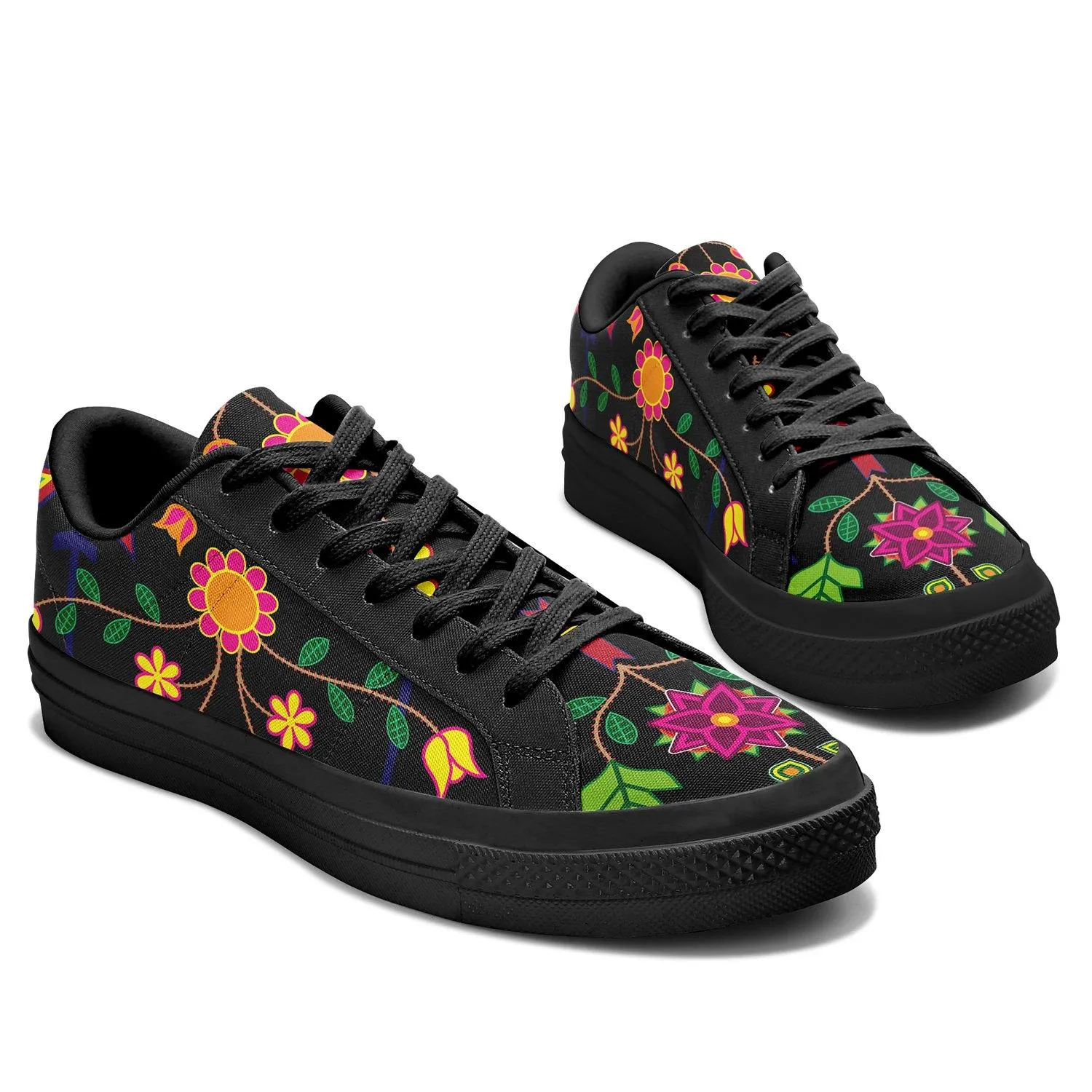 Floral Beadwork Aapisi Low Top Canvas Shoes Black Sole