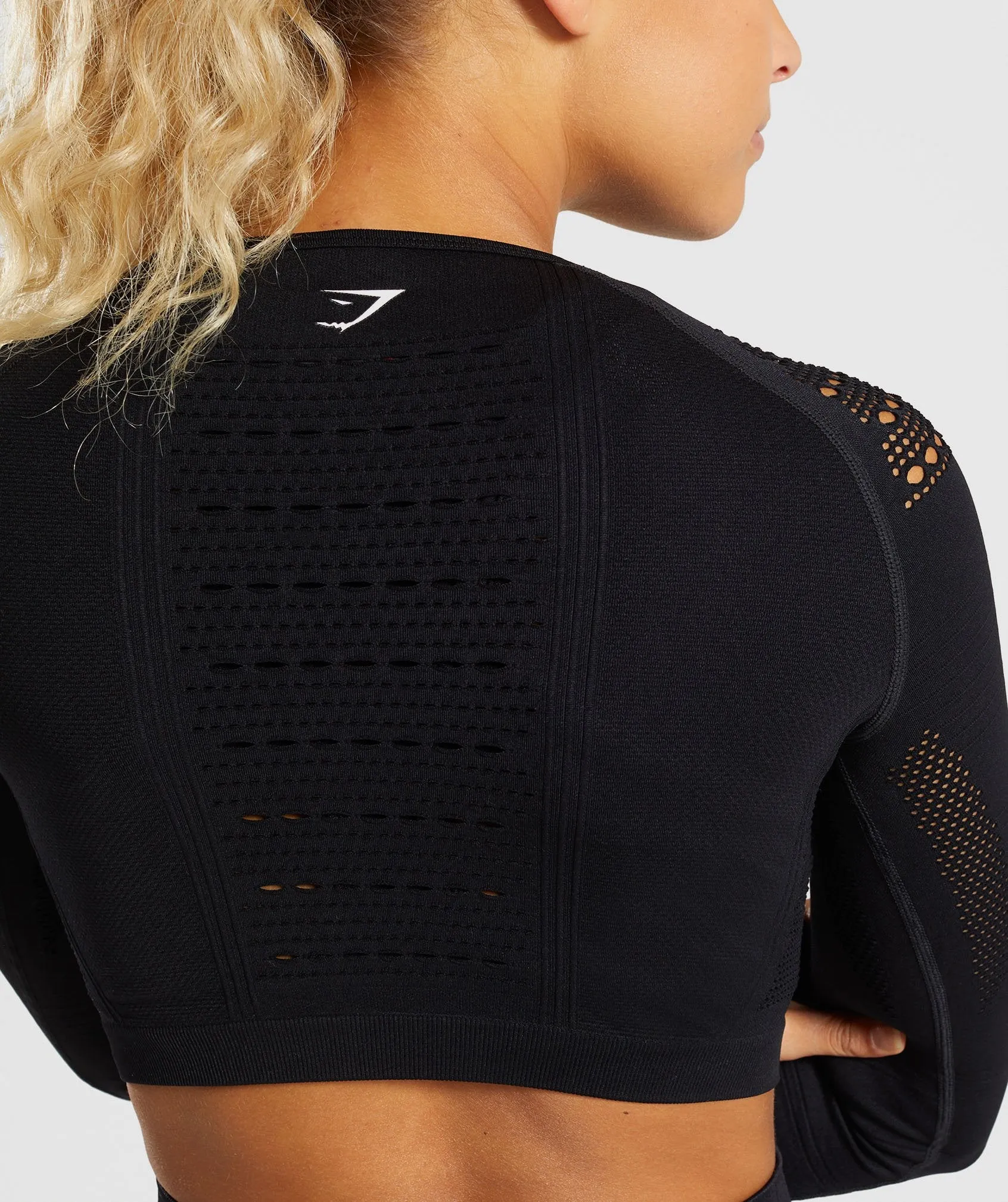 Gymshark Flawless Knit Long Sleeve Crop Top - Black