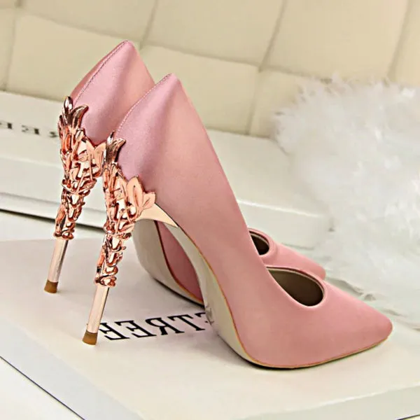 Metal Carved High Heels Pumps