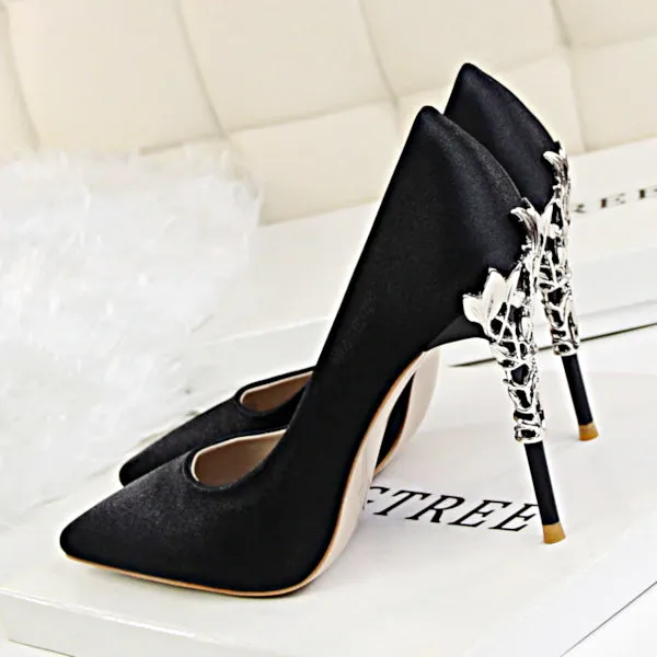 Metal Carved High Heels Pumps