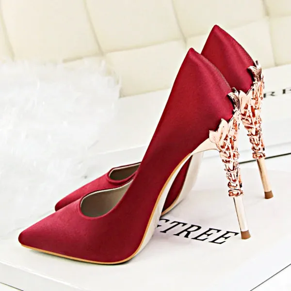 Metal Carved High Heels Pumps