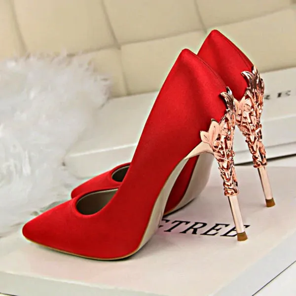 Metal Carved High Heels Pumps