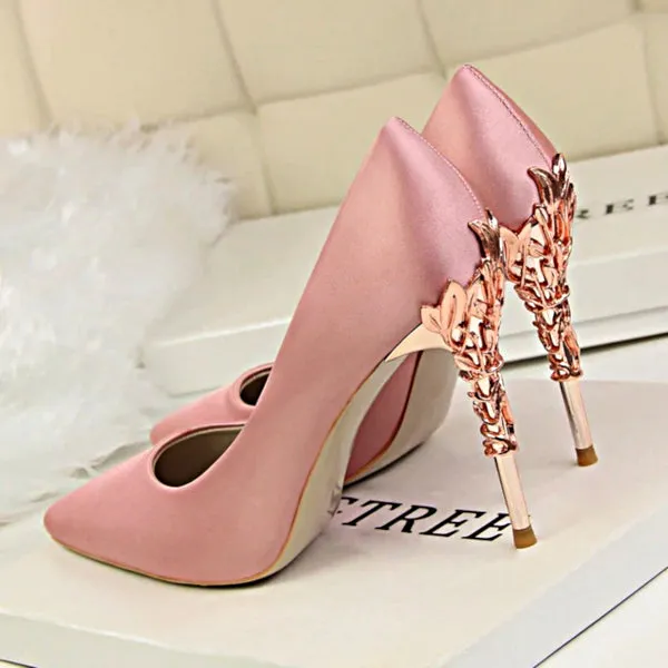 Metal Carved High Heels Pumps