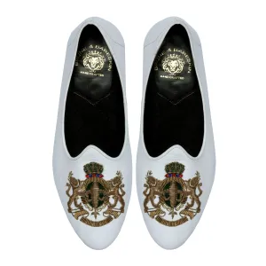 Royal Crown Lion Crest Green Accent Golden Zardosi White Leather Jalsa by Brune & Bareskin