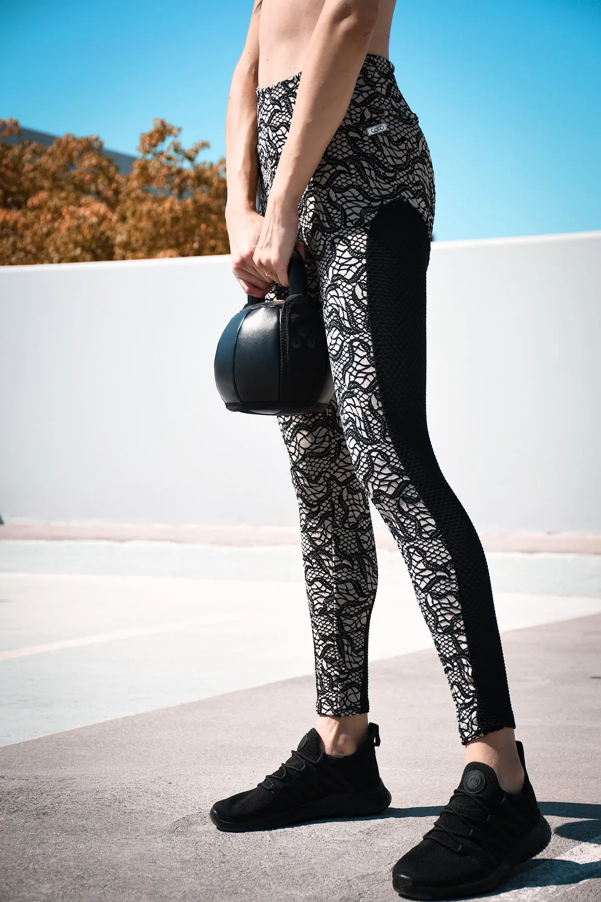 Sophia Legging - Black/Nude