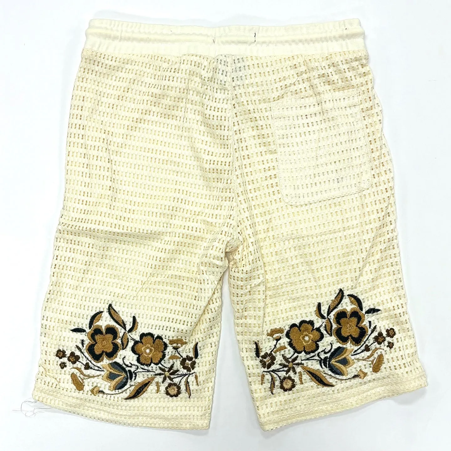 SWITCH Flower Feel Graphic Short